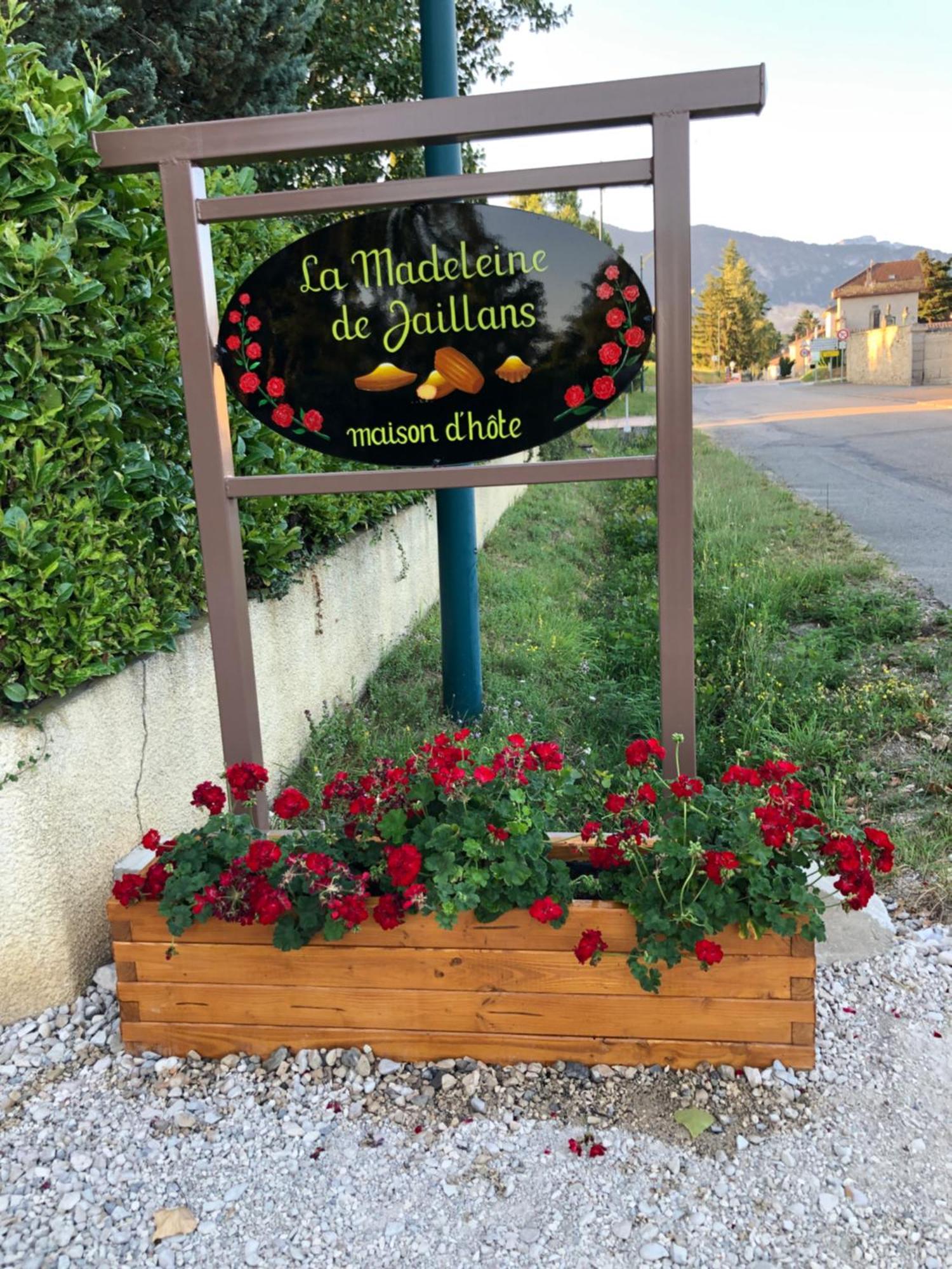 La Madeleine De Jaillans Hotel Eksteriør billede